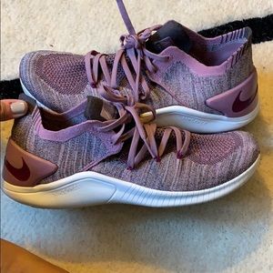 NIKE Free Tr 3 Flyknit Low-top Sneakers In Purple